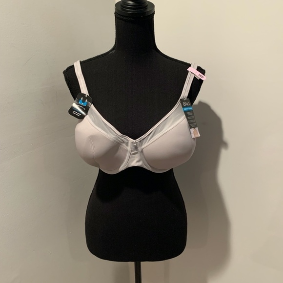 Bali Intimates One Smooth U Ultra Light Underwire Bra 38D NWT - Picture 2 of 6